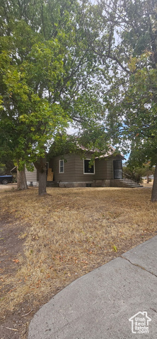 Photo 31 for MLS #2105338 at 284 N Main