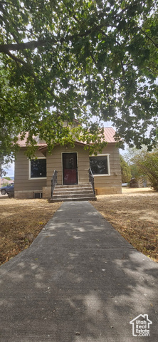 Photo 28 for MLS #2105338 at 284 N Main