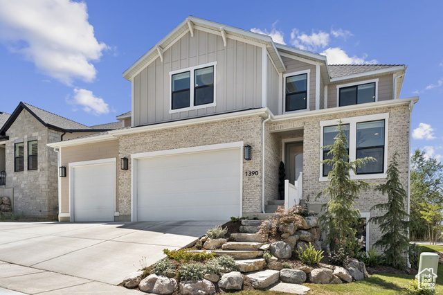1390 E Orchard Ridge Ln