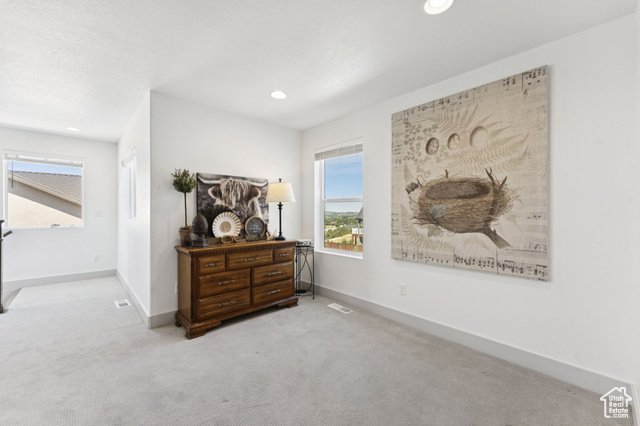 1390 E Orchard Ridge Ln
