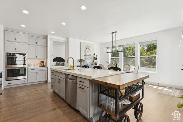 1390 E Orchard Ridge Ln