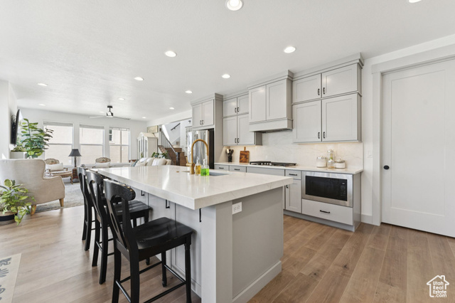 1390 E Orchard Ridge Ln