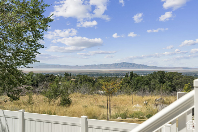 1390 E Orchard Ridge Ln