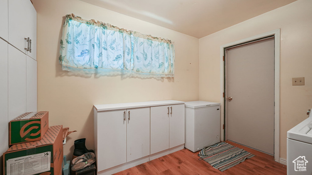 Photo 12 for MLS #2105360 at 530 W Maple St