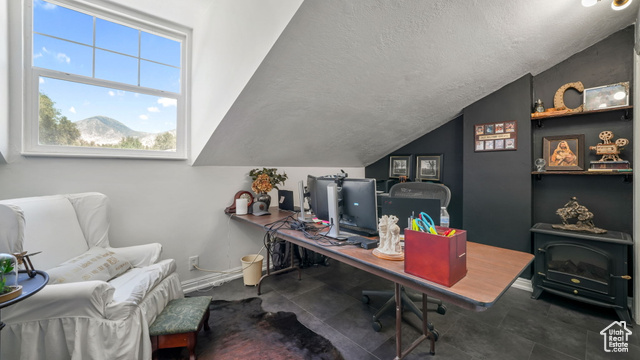 Photo 23 for MLS #2105360 at 530 W Maple St