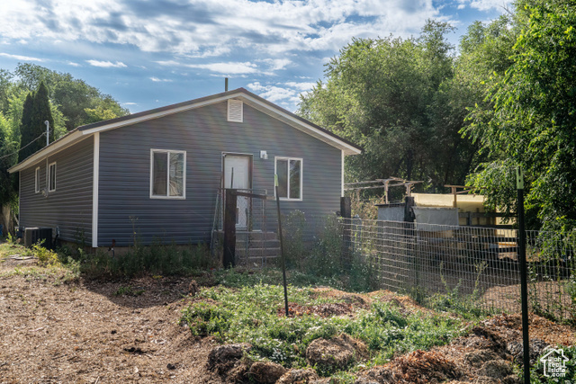 Photo 11 for MLS #2105380 at 77 N 100 West