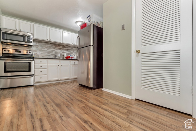Photo 7 for MLS #2105389 at 1436 S Roberta St