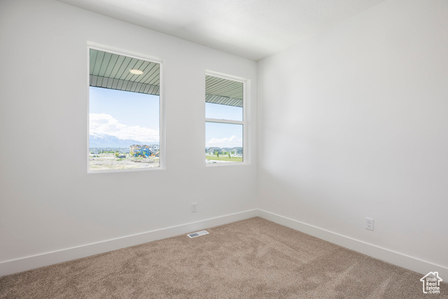 Photo 23 for MLS #2105394 at 729 S Harrison Dr