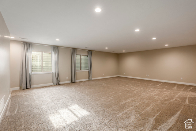 Photo 11 for MLS #2105396 at 738 N Rolling Hills Dr