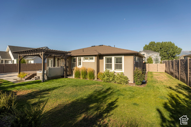 Photo 41 for MLS #2105396 at 738 N Rolling Hills Dr