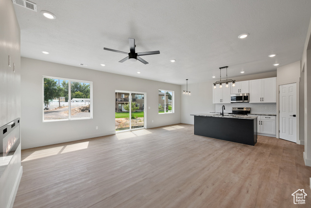 Photo 3 for MLS #2105404 at 446 N 460 East #9