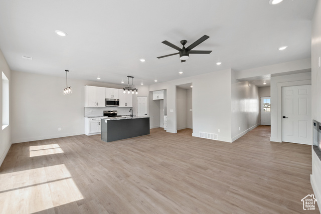 Photo 5 for MLS #2105404 at 446 N 460 East #9
