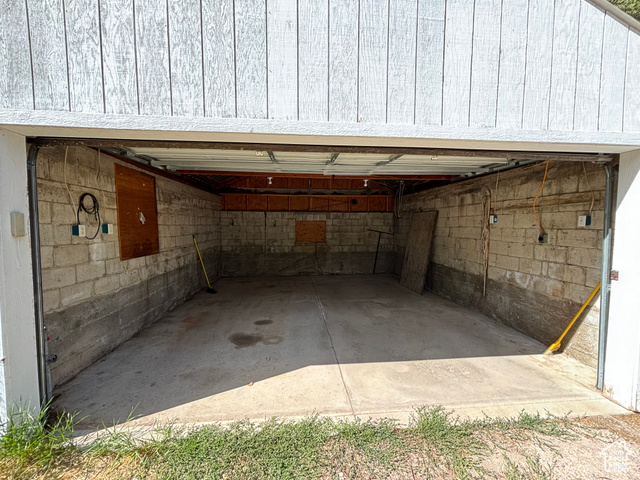 Photo 42 for MLS #2105407 at 400 W Canyon St