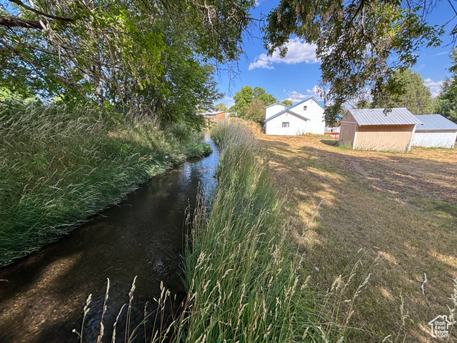 Photo 5 for MLS #2105407 at 400 W Canyon St