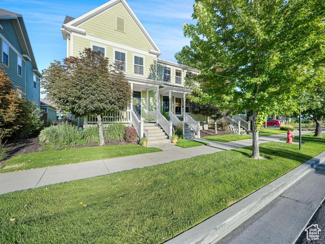 10533 S OQUIRRH LAKE RD, South Jordan UT 84009