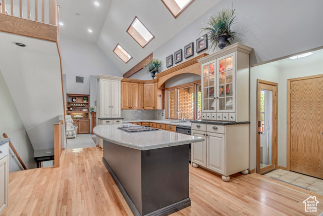 Photo 16 for MLS #2105412 at 3071 E 7335 South