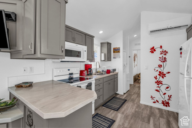Photo 5 for MLS #2105413 at 1225 N Dixie Downs Rd #110