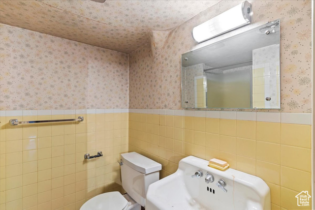 Photo 28 for MLS #2105425 at 1478 E Roosevelt Ave