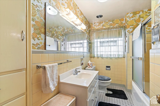 Photo 15 for MLS #2105425 at 1478 E Roosevelt Ave
