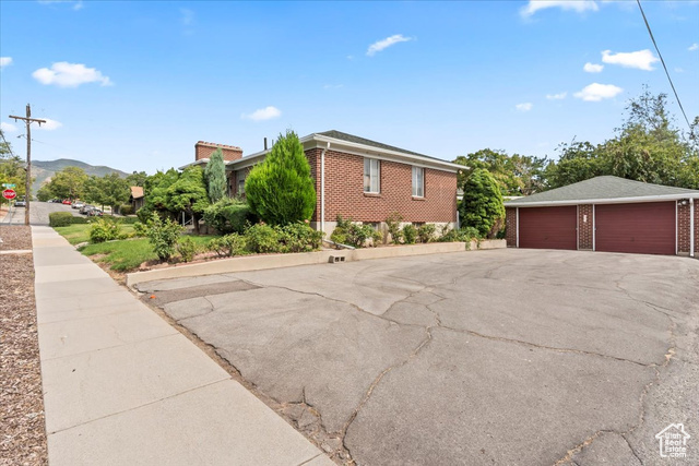 Photo 44 for MLS #2105425 at 1478 E Roosevelt Ave