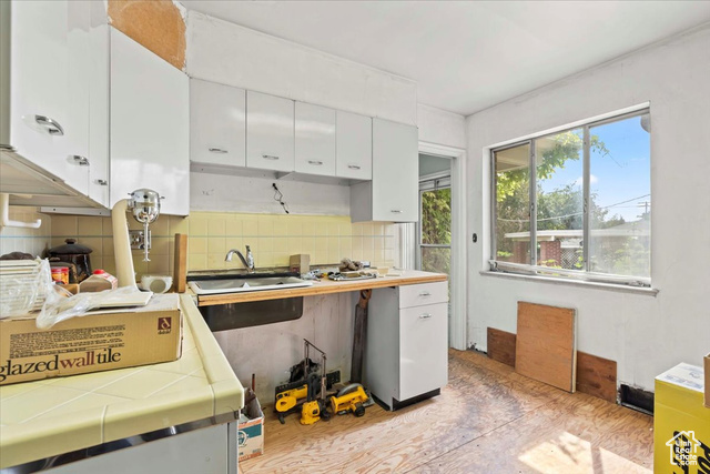 Photo 14 for MLS #2105425 at 1478 E Roosevelt Ave