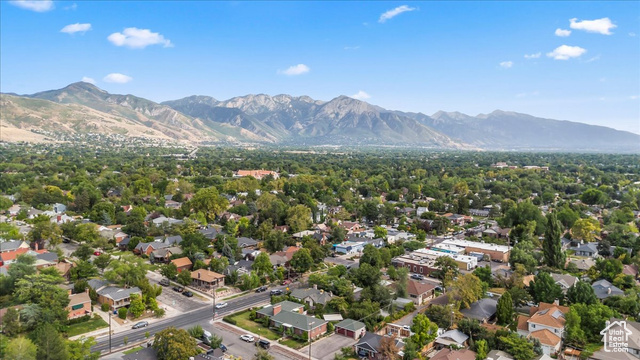 Photo 49 for MLS #2105425 at 1478 E Roosevelt Ave