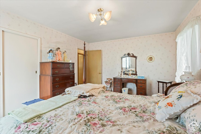 Photo 16 for MLS #2105425 at 1478 E Roosevelt Ave