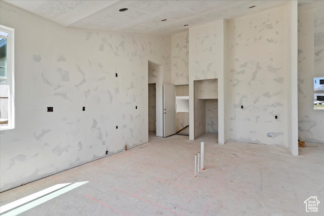 Photo 10 for MLS #2105436 at 2519 W 2950 North
