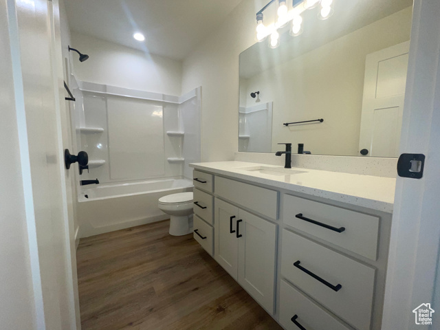 Photo 29 for MLS #2105438 at 845 S Greenway Dr