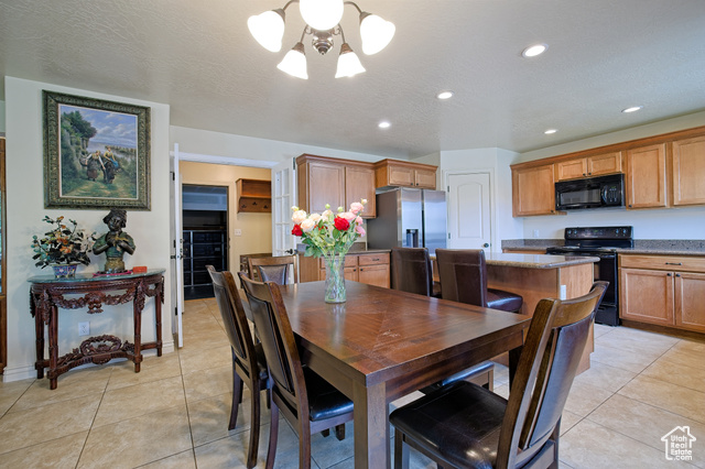 Photo 10 for MLS #2105442 at 1332 E Cinnamon Ridge Way