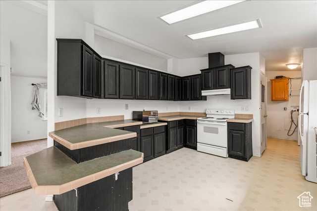Photo 6 for MLS #2105447 at 421 W Larson Rd