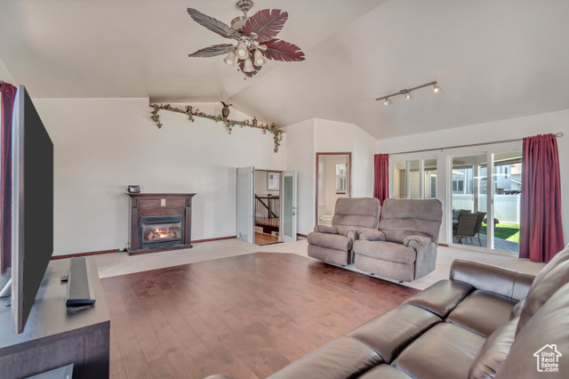 Photo 11 for MLS #2105471 at 1360 W Quail Ridge Cir