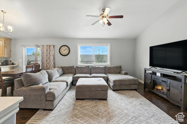 Photo 5 for MLS #2105477 at 609 N 130 East