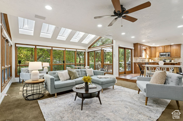 MLS #2105484                     located at 3132 E Creek Rd,
                     Cottonwood Heights, UT