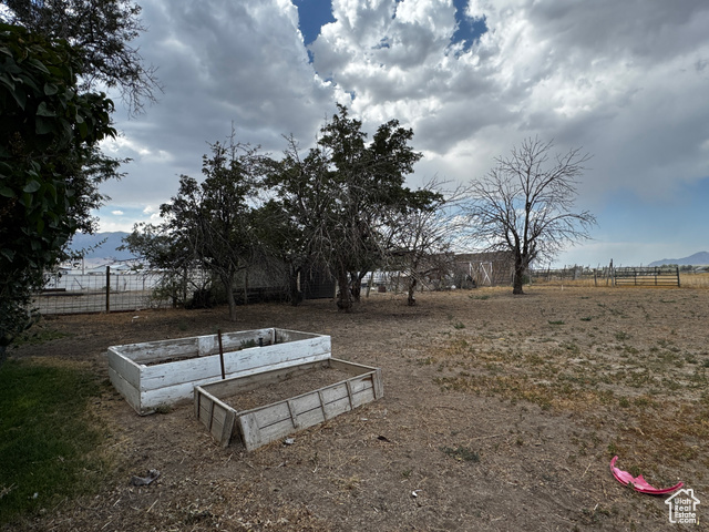 Photo 30 for MLS #2105485 at 500 W Clark St