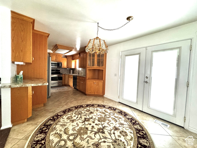 Photo 11 for MLS #2105485 at 500 W Clark St