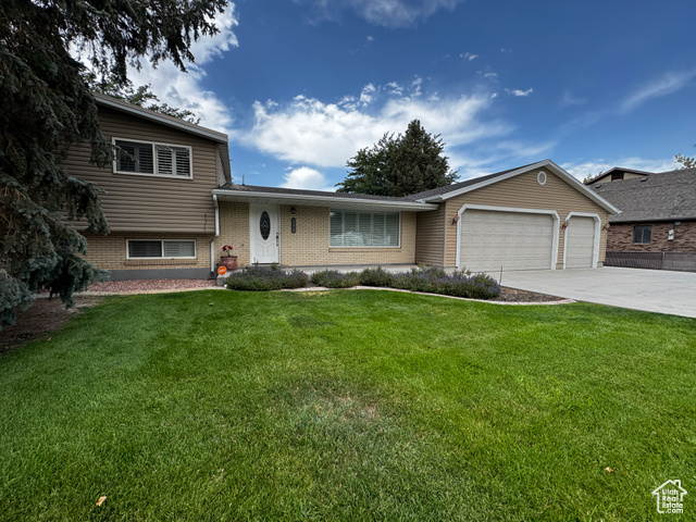 Photo 4 for MLS #2105485 at 500 W Clark St