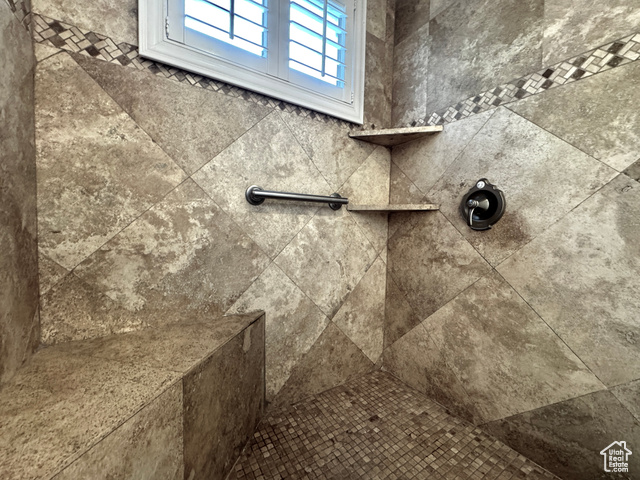 Photo 19 for MLS #2105485 at 500 W Clark St