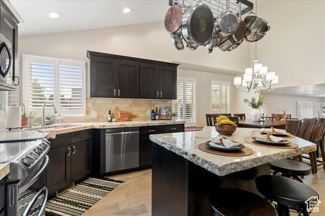 Photo 11 for MLS #2105486 at 629 W 3700 South