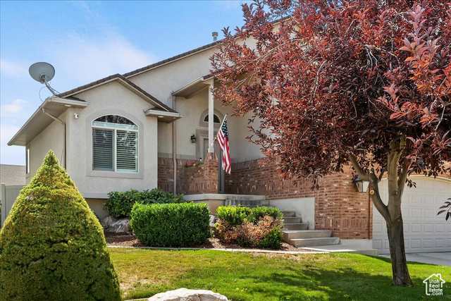 Photo 3 for MLS #2105486 at 629 W 3700 South