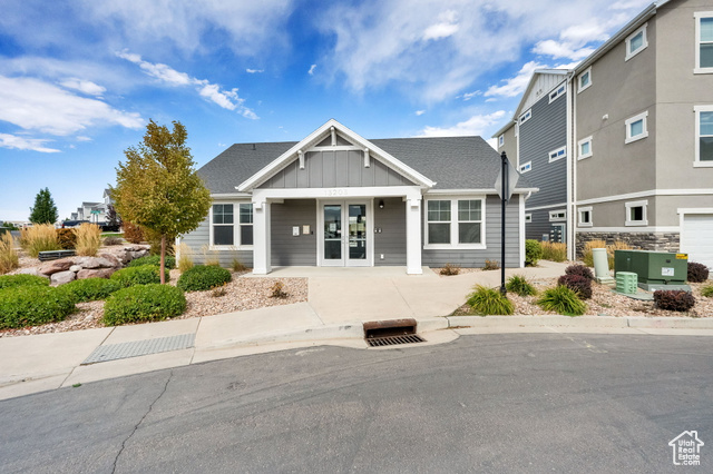 Photo 23 for MLS #2105493 at 5017 W Samana Ln  #A303