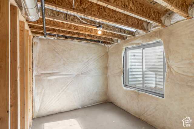 Photo 35 for MLS #2105497 at 671 N 200 East