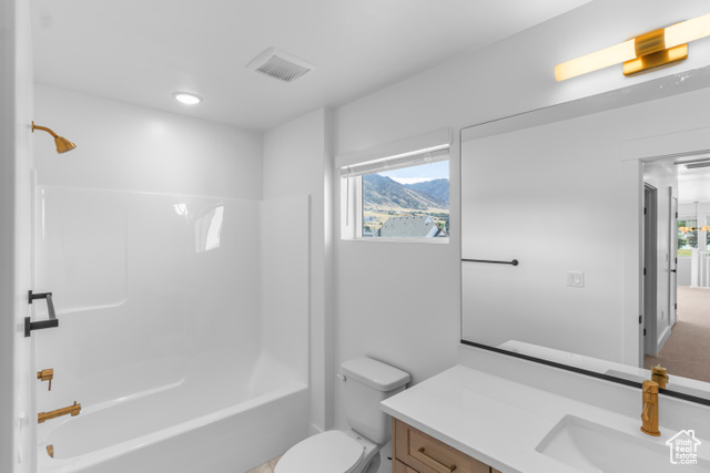 Photo 31 for MLS #2105497 at 671 N 200 East