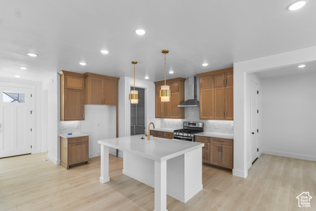 Photo 9 for MLS #2105497 at 671 N 200 East