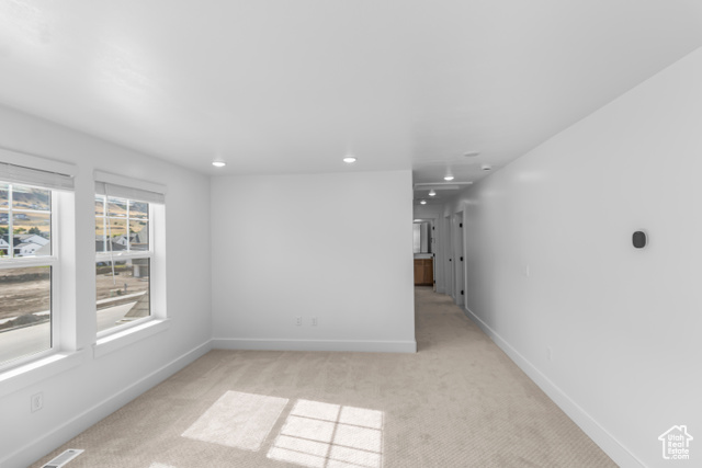 Photo 19 for MLS #2105497 at 671 N 200 East