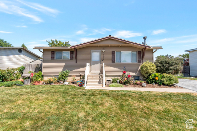 272 N SILVER STAR DR, Salt Lake City UT 84116