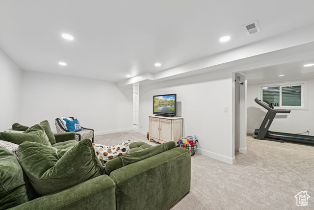 Photo 35 for MLS #2105503 at 1453 E Mums Cir