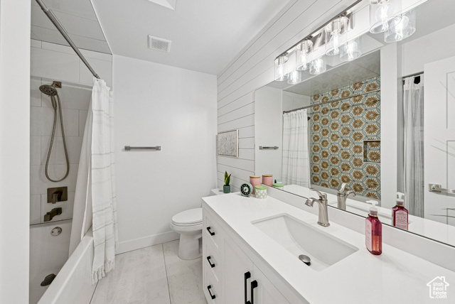 Photo 31 for MLS #2105503 at 1453 E Mums Cir