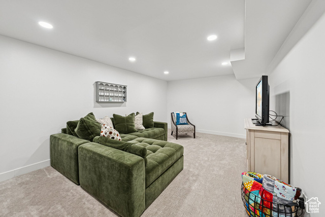 Photo 34 for MLS #2105503 at 1453 E Mums Cir