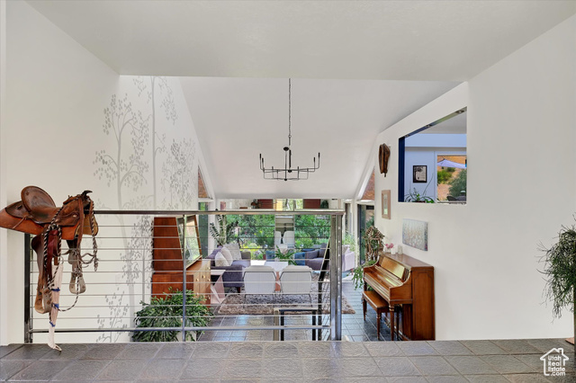 Photo 5 for MLS #2105509 at 510 Spring Creek Rd